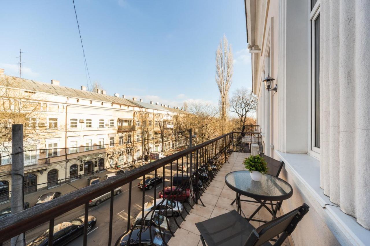 New Luxury Apartment Troitskay Odessa Buitenkant foto